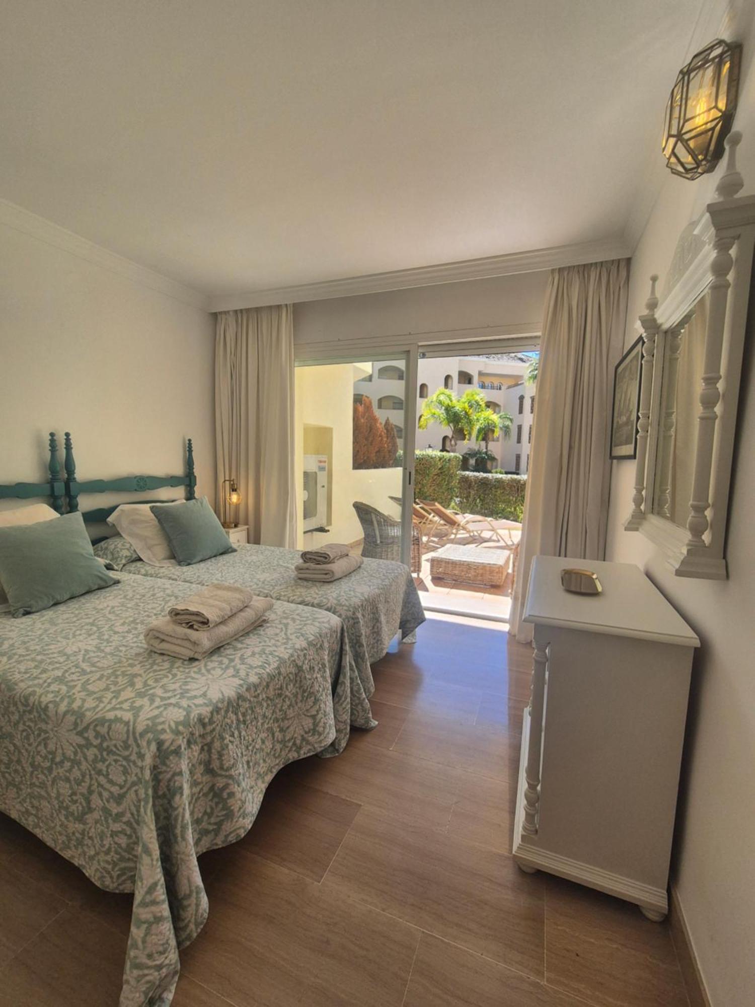 Hacienda Playa Elviria 300 M Playa,Jardin , 2 Hab ,Marbella Apartment Bagian luar foto