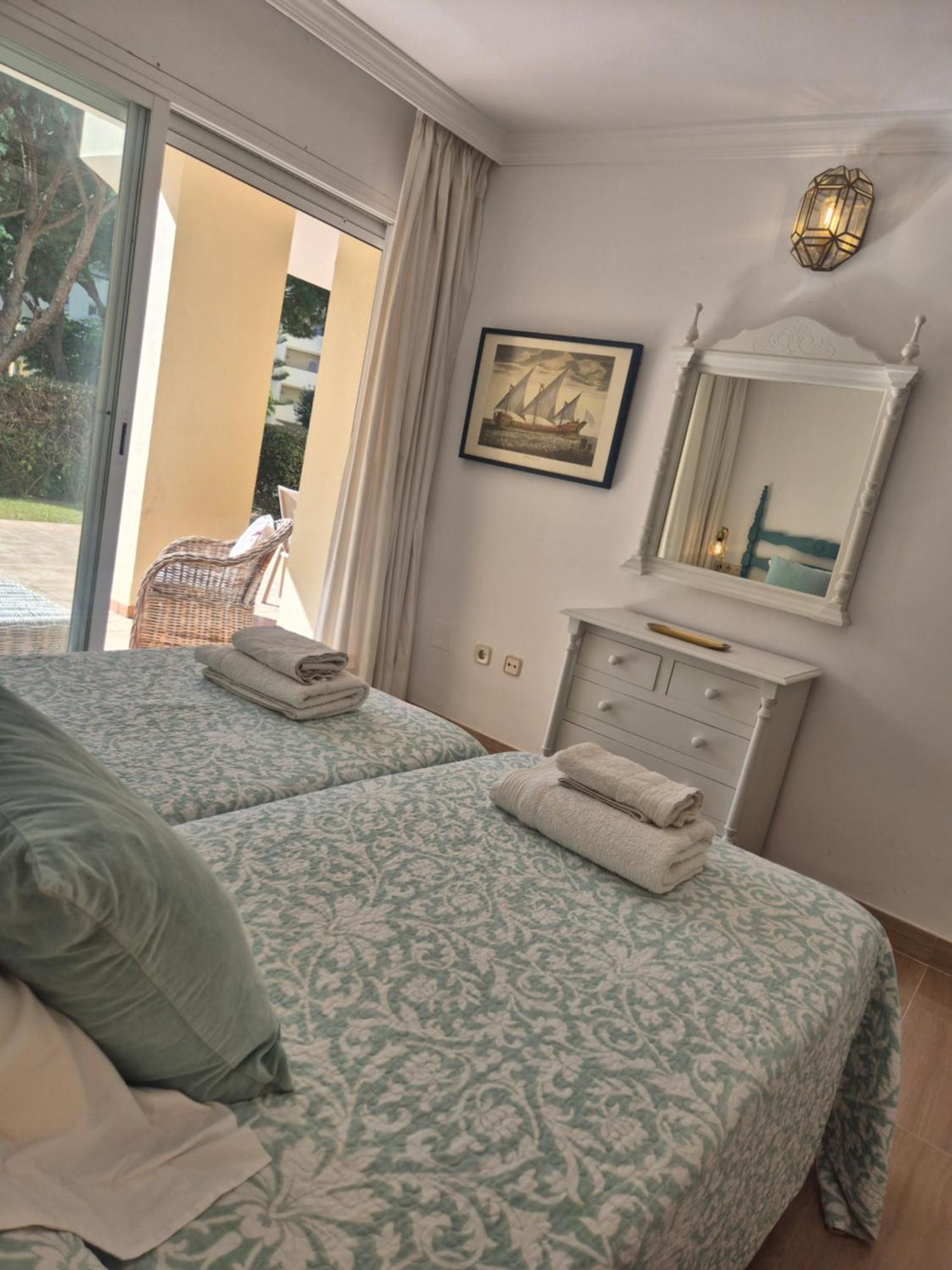 Hacienda Playa Elviria 300 M Playa,Jardin , 2 Hab ,Marbella Apartment Bagian luar foto